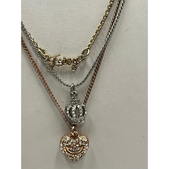 Juicy Couture Tiered Graduated Triple Strand 3 Charm Logo Crown Heart Necklace - Picture 2 of 7